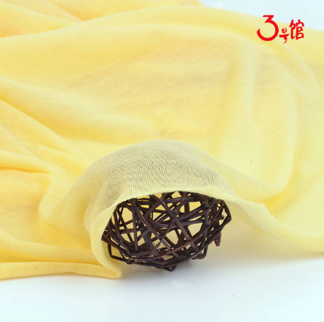什么是聚酯纖維<a href=http://www.jhxg.com.cn/ target='_blank'>面料</a>？聚酯纖維有什么特點?